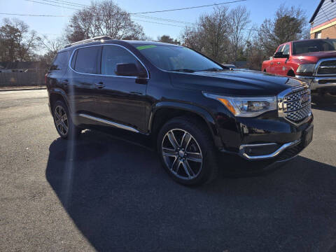 2017 GMC Acadia Denali
