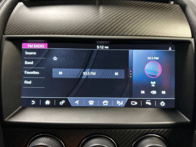 2019 Jaguar F-TYPE P300