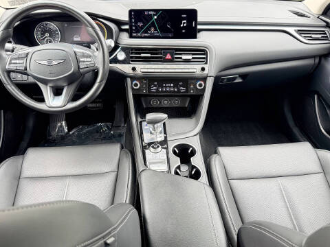 2025 Genesis G70