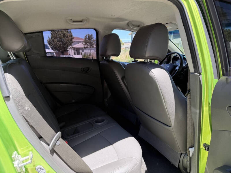 2015 Chevrolet Spark EV 2LT