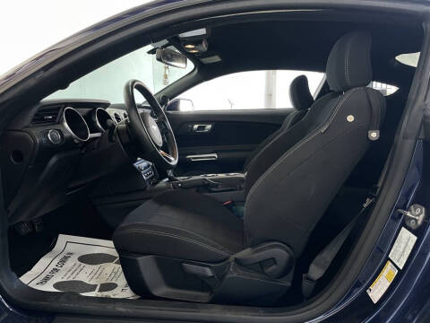 2020 Ford Mustang EcoBoost