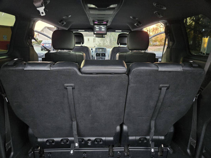 2019 Dodge Grand Caravan SXT 35th Anniversary Edition