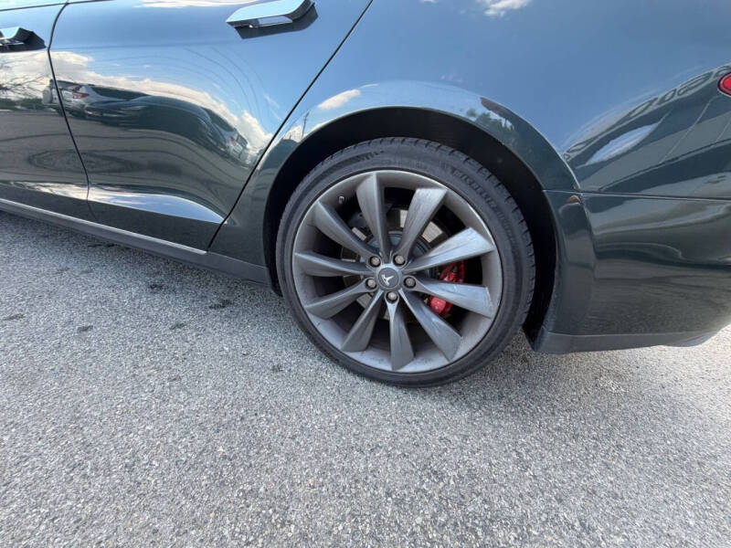 2014 Tesla Model S P85