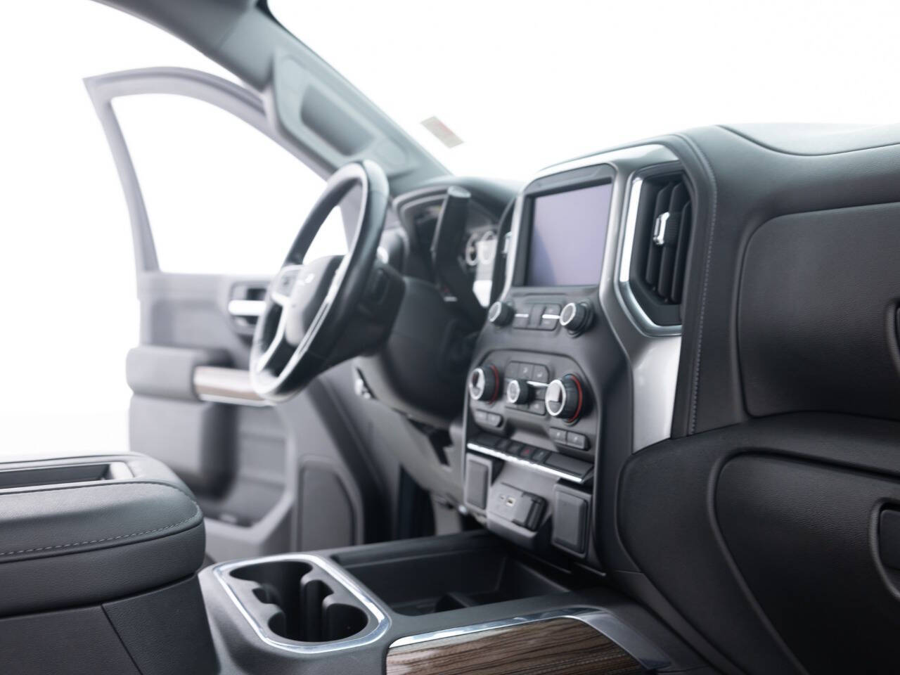 Used Car 2021 Chevrolet Silverado 1500  Lt Trail Boss 4x4 4dr Crew Cab 5.8 Ft. Sb For Sale Under $50,000 In Coal City, Illinois