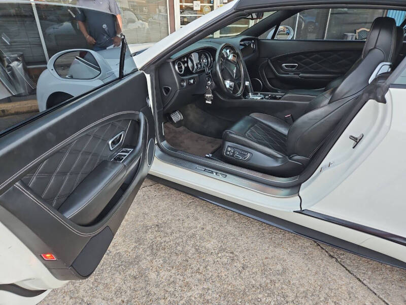 2014 Bentley Continental GTC Base photo 12