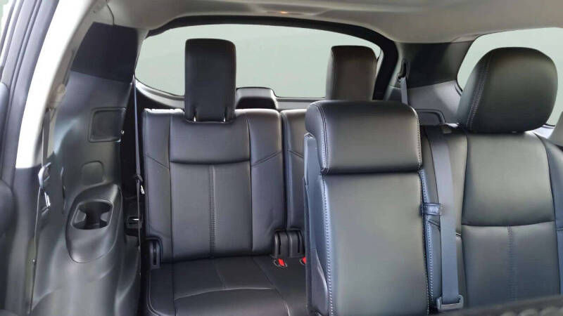 2018 Nissan Pathfinder SL