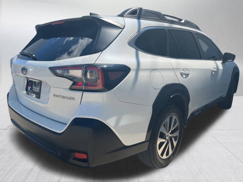 2023 Subaru Outback Premium