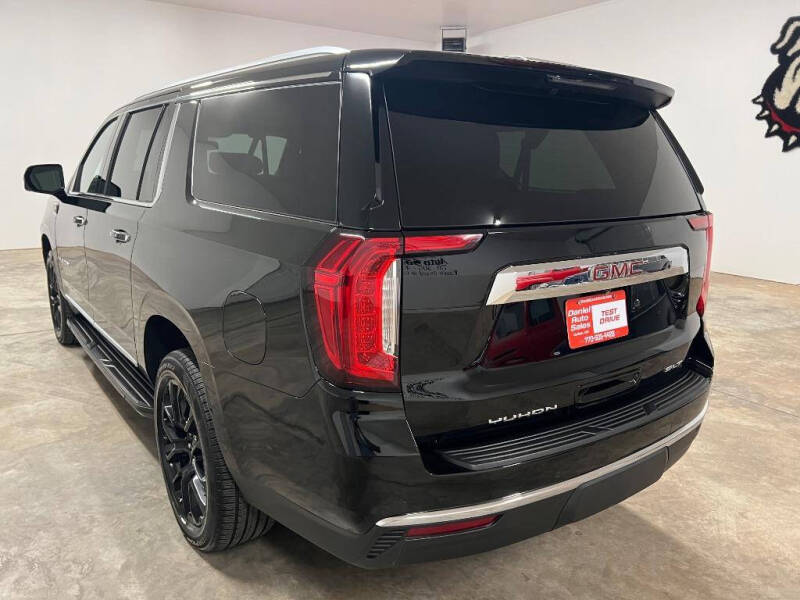 2022 GMC Yukon XL SLT