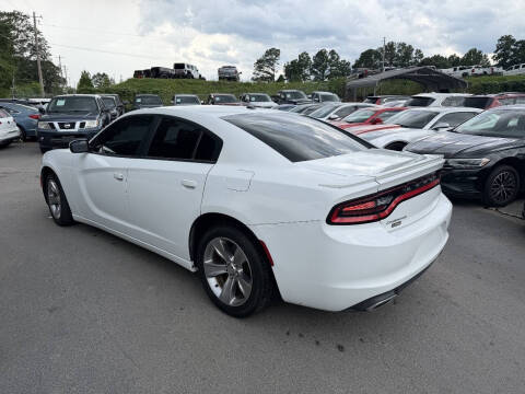 2015 Dodge Charger SE