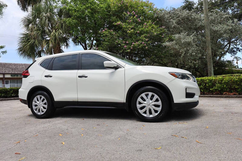2017 Nissan Rogue S