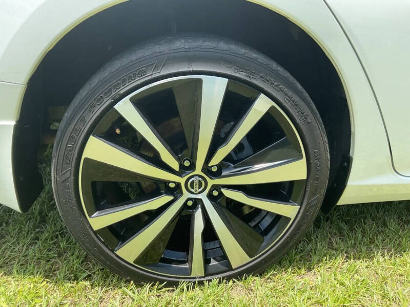 2020 Nissan Altima 2.5 SR