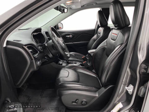 2020 Jeep Cherokee Trailhawk