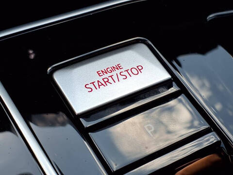 2025 Volkswagen Golf GTI SE