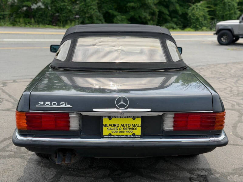 1985 Mercedes-Benz SL-Class