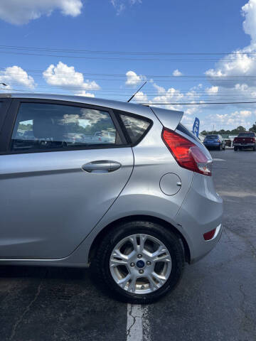 2016 Ford Fiesta SE