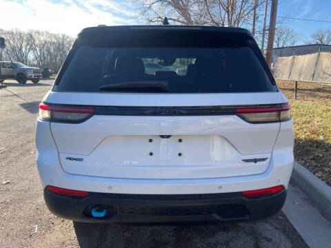 2022 Jeep Grand Cherokee Trailhawk 4xe