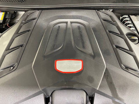 2021 Porsche Cayenne Turbo