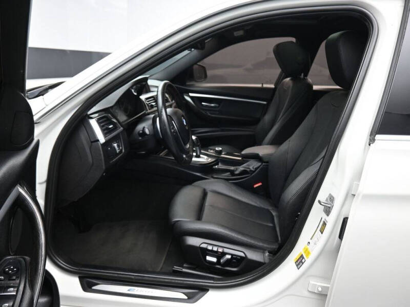 2018 BMW 3 Series 330e iPerformance