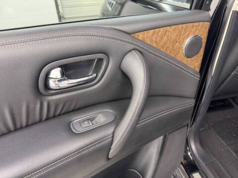 2017 Infiniti QX80