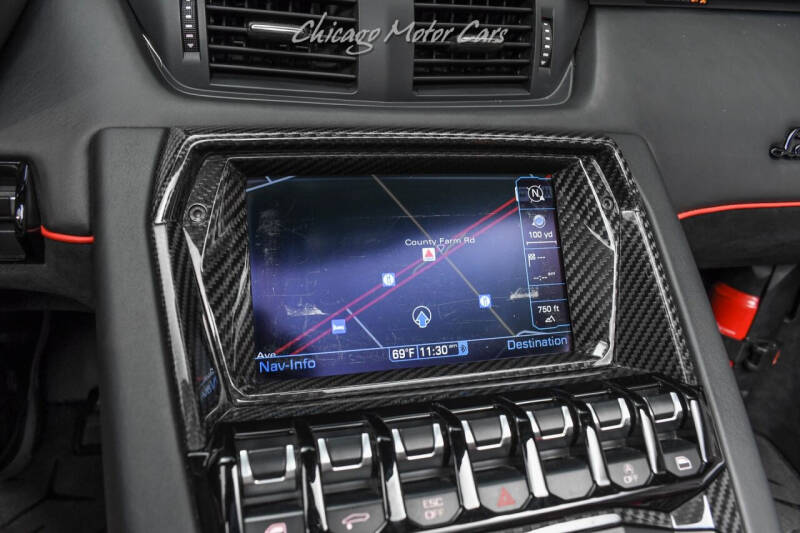 2016 Lamborghini Aventador LP 750-4 SV