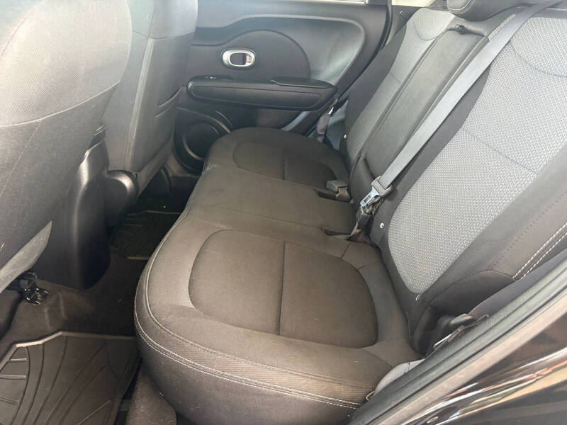2018 Kia Soul +