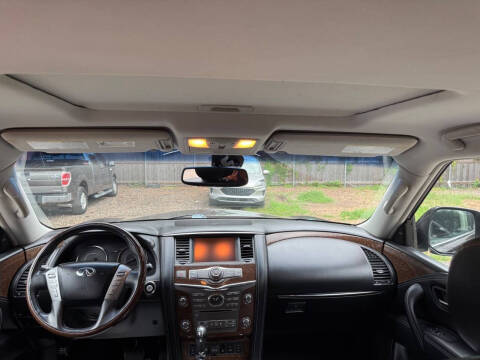 2016 Infiniti QX80