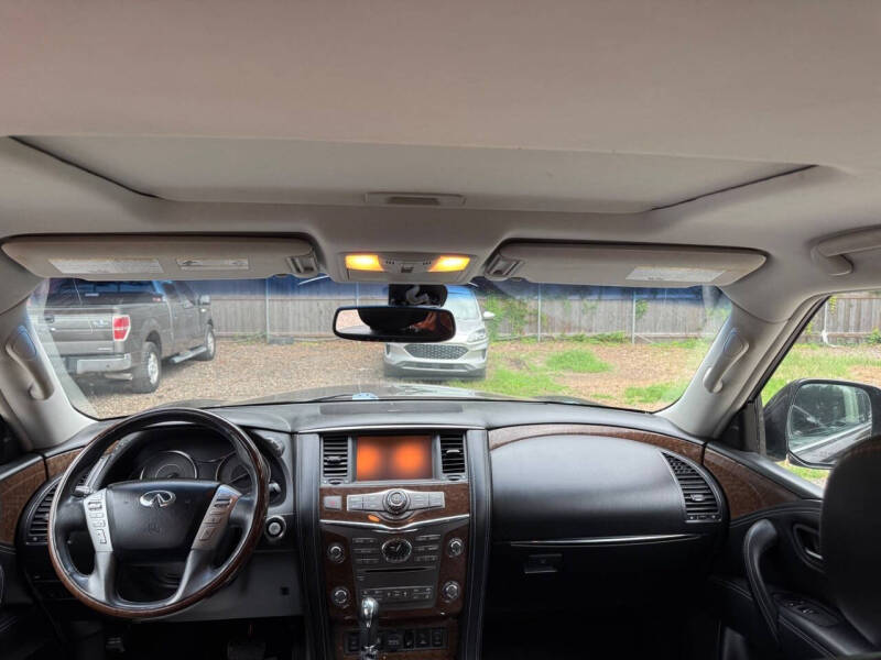 2016 Infiniti QX80