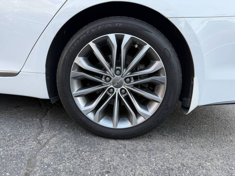 2015 Hyundai Genesis 3.8L