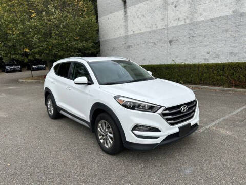 2017 Hyundai Tucson for sale at Select Auto in Smithtown NY