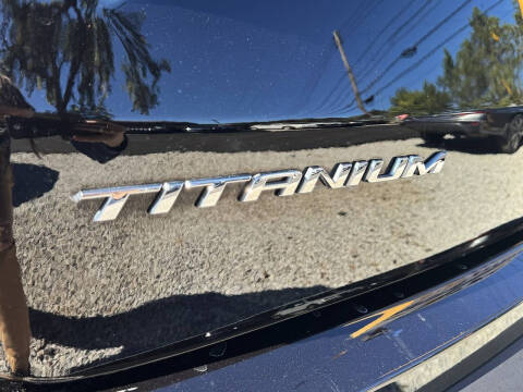 2024 Ford Edge Titanium