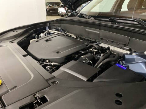 2025 Volvo XC90 B6 Plus Bright Theme 7P