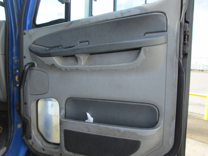 2008 Freightliner Tandem