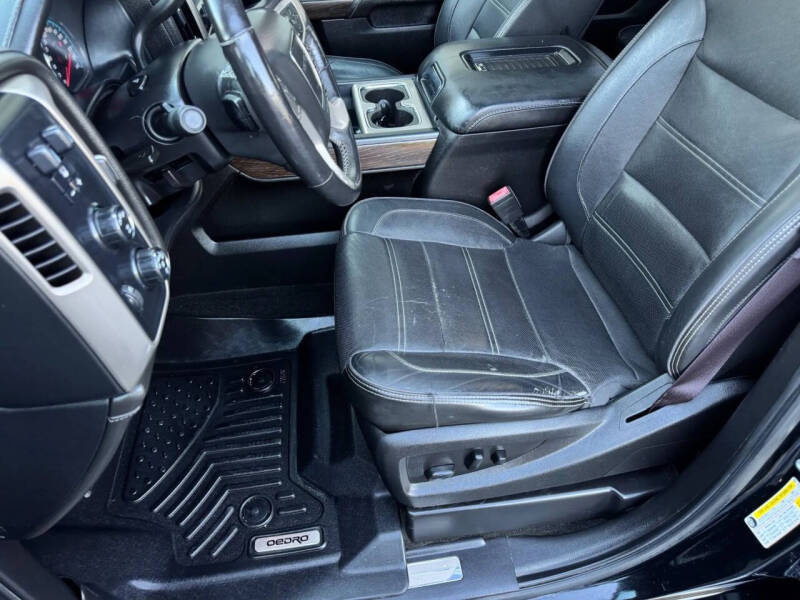 2017 GMC Sierra 2500HD Denali