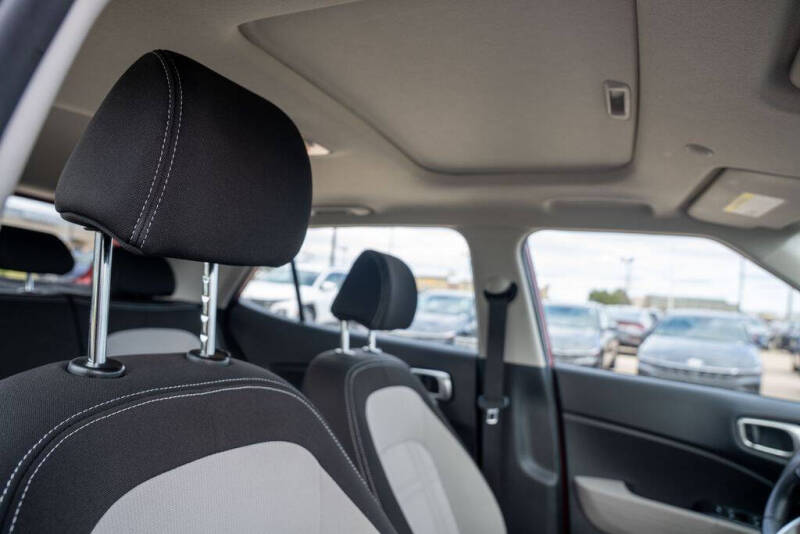 2022 Hyundai Venue SEL