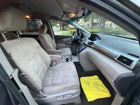 2016 Honda Odyssey SE