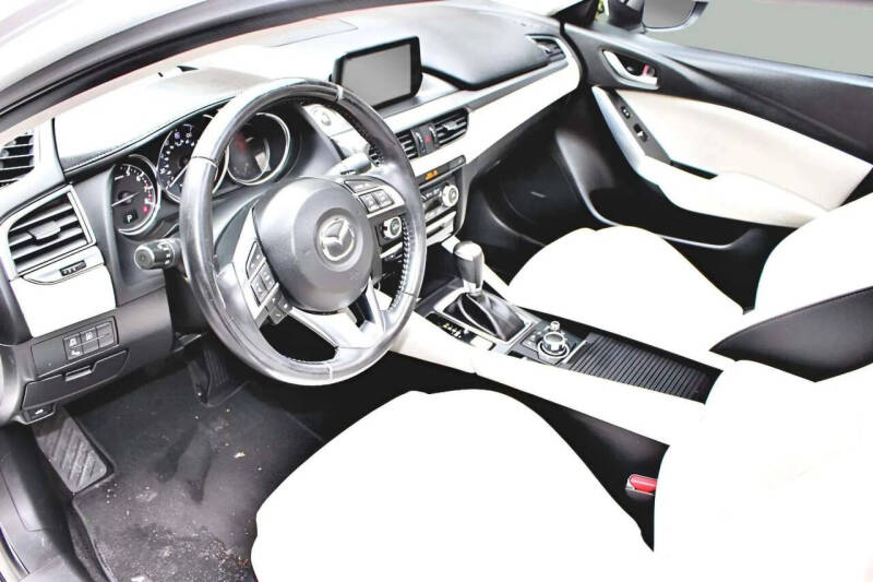 2016 Mazda MAZDA6 i Grand Touring