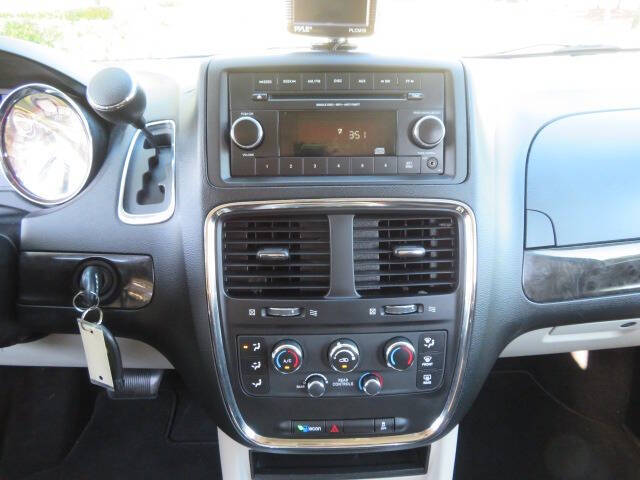 2014 Dodge Grand Caravan SXT