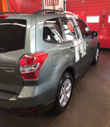 2015 Subaru Forester 2.5i