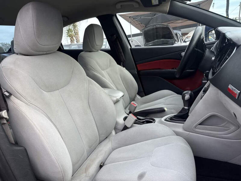 2013 Dodge Dart SXT
