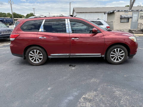 2016 Nissan Pathfinder SL