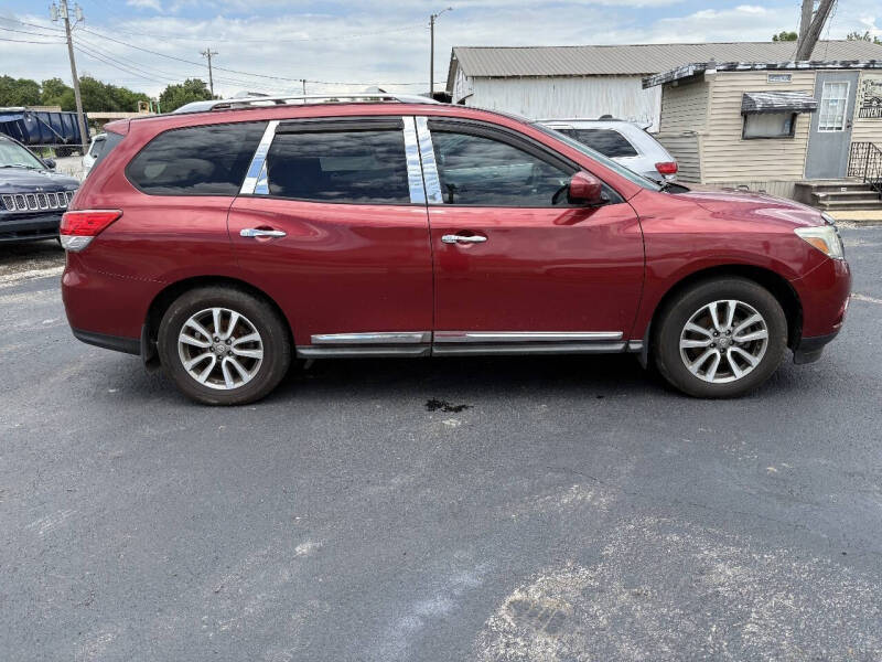 2016 Nissan Pathfinder SL