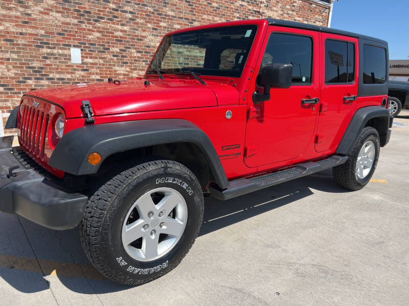 2018 Jeep Wrangler JK Unlimited for sale at Tiger Auto Sales in Guymon OK