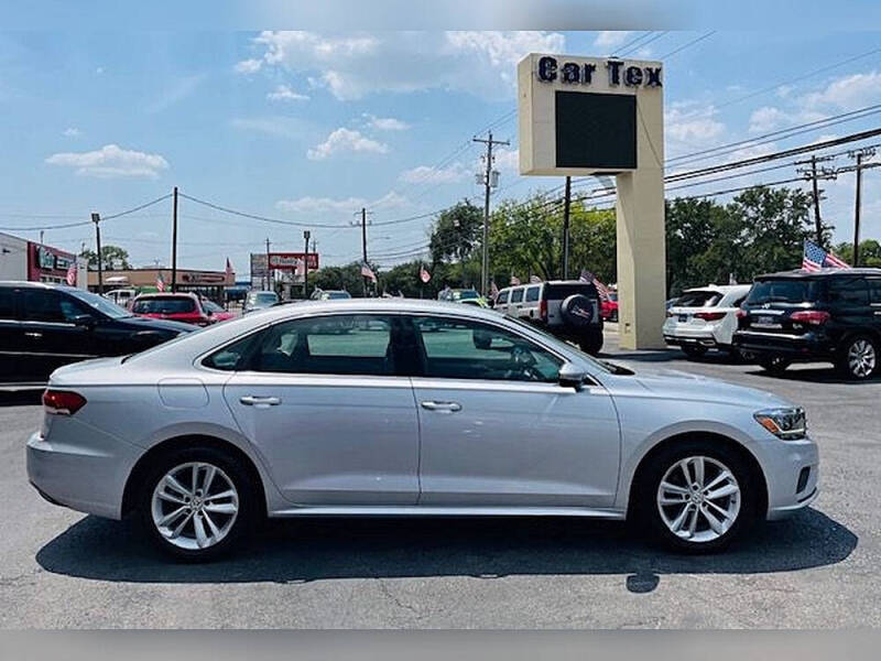 2020 Volkswagen Passat SE