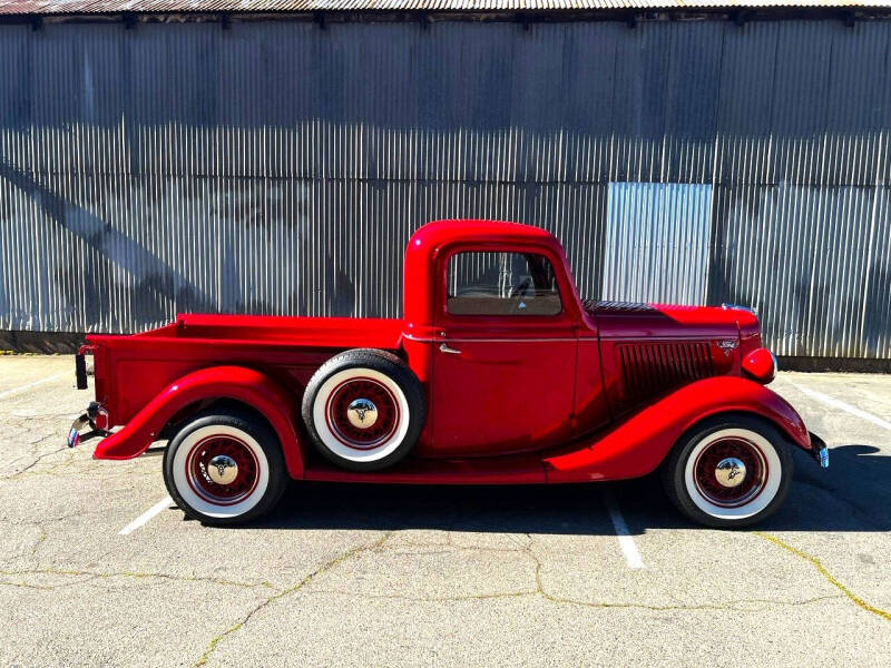 1936 Ford Model 48