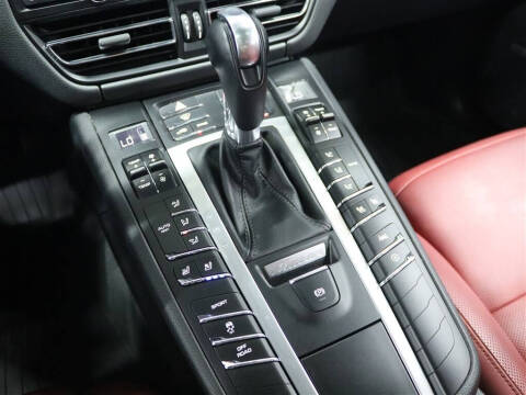 2020 Porsche Macan S