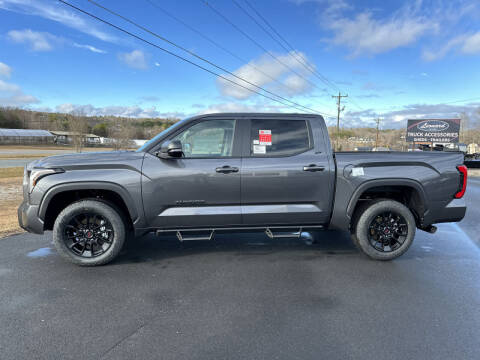 2024 Toyota Tundra SR5