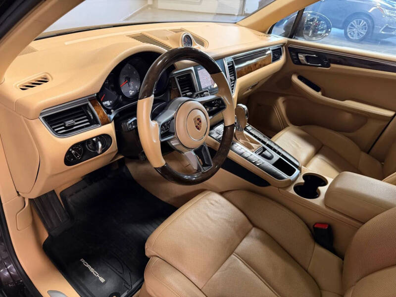 2017 Porsche Macan S