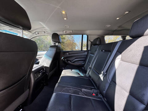 2019 Chevrolet Suburban LT