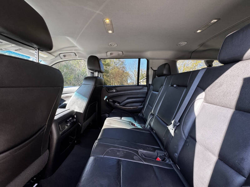 2019 Chevrolet Suburban LT