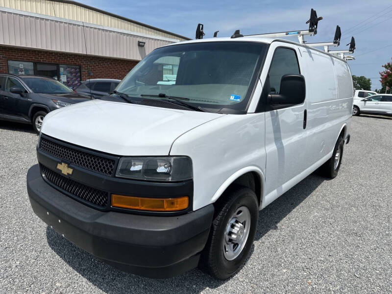 2022 Chevrolet Express 2500